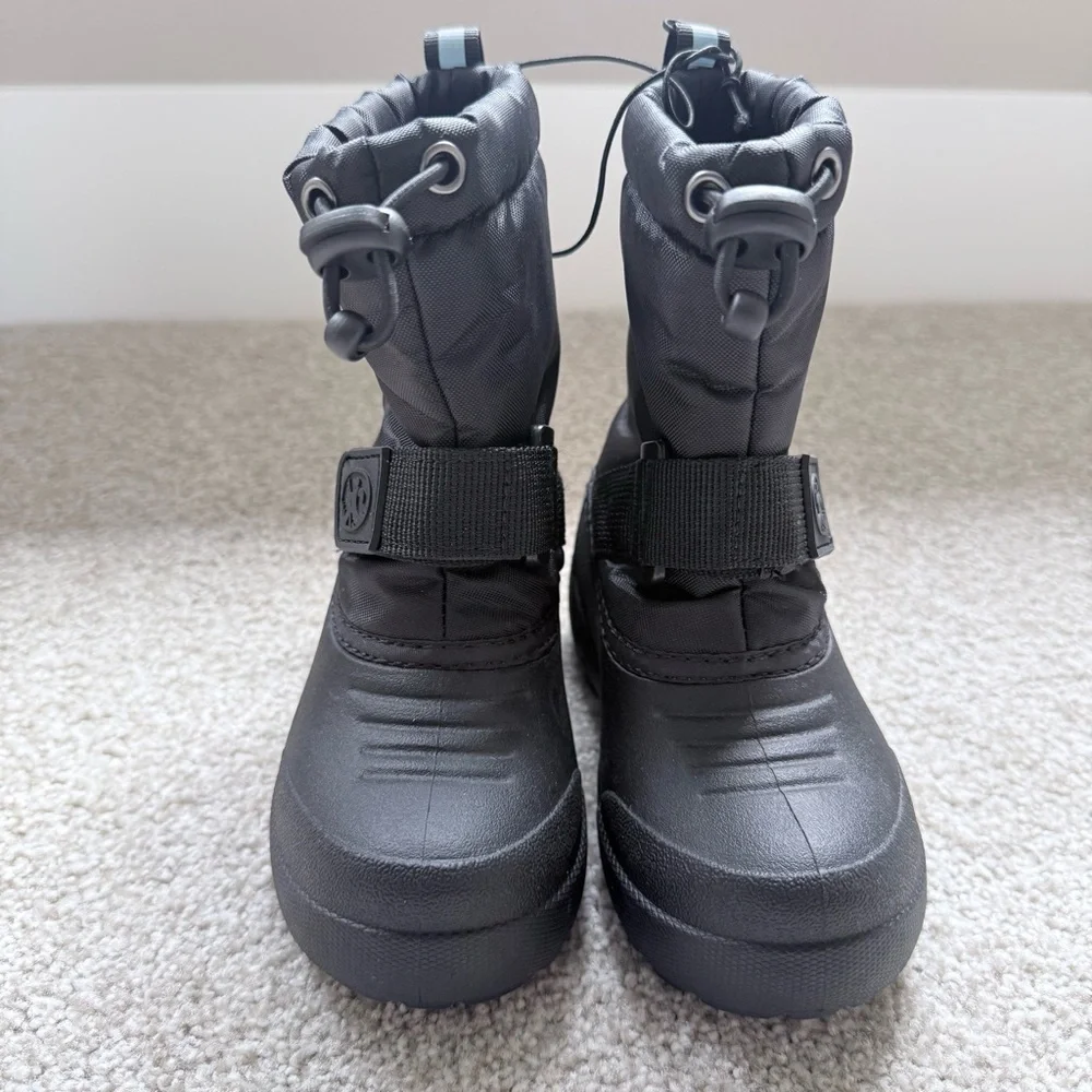 NWT Northside black insulated waterproof snow boots toddler size 8